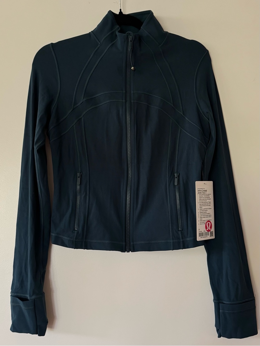 Lululemon Nulu Cropped Define Jacket in Indochine Blue NWT Size 8